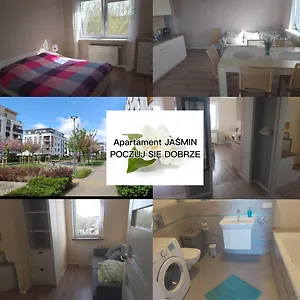 Jasmin Z Balkonem I Samodzielnym Zameldowaniem Apartament